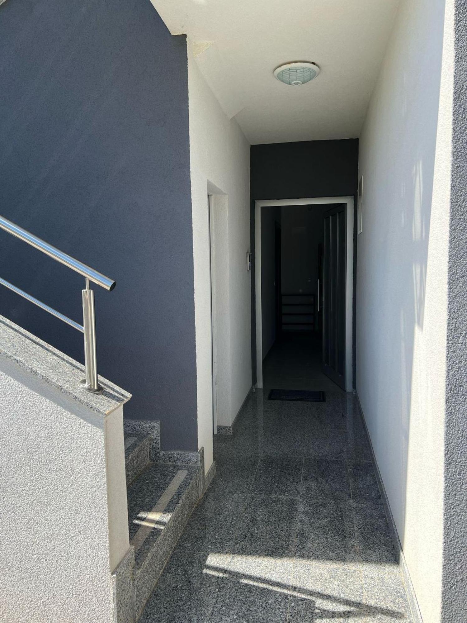 Lukas Apartment *